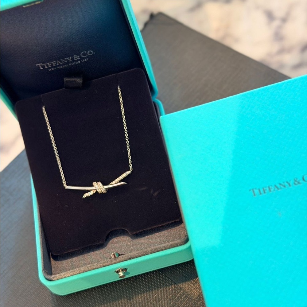 Tiffany & Co. Signature Blue Box